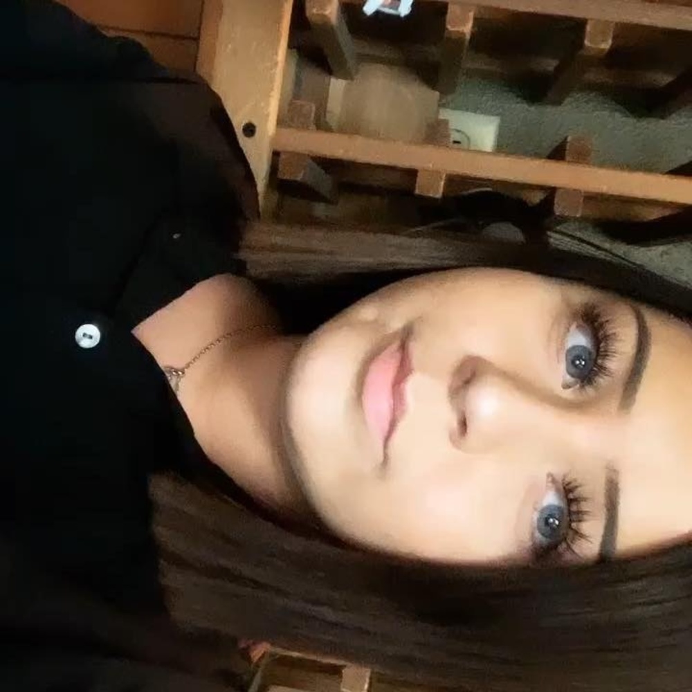 Meet your Posher, Alycia